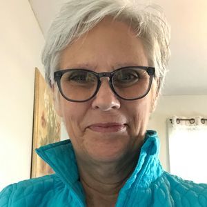 Meet your Posher, Val